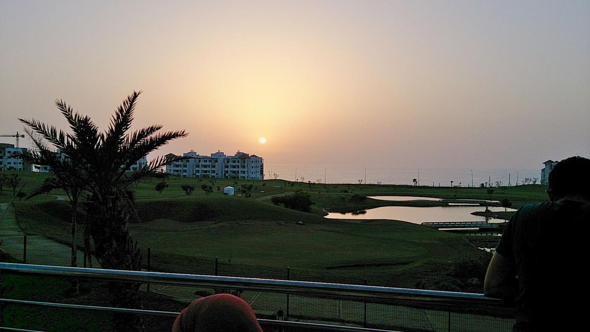 Flat Asilah Marina Golf Apartamento Exterior foto